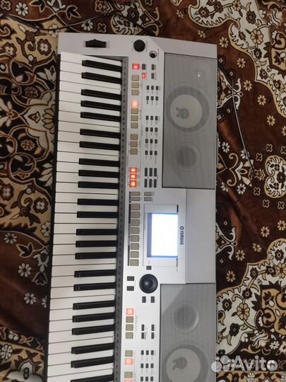 Синтезатор yamaha psr s 500