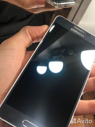 Телефон Samsung