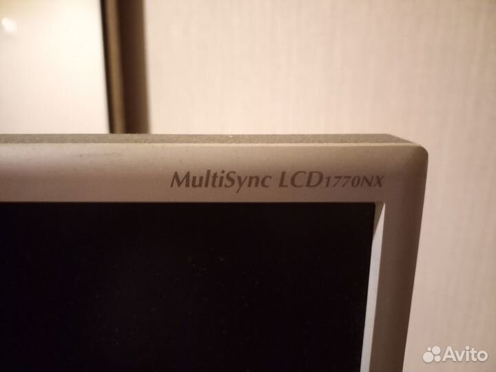 Монитор NEC MultiSync LCD1770NX