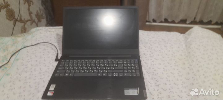 Ноутбук lenovo