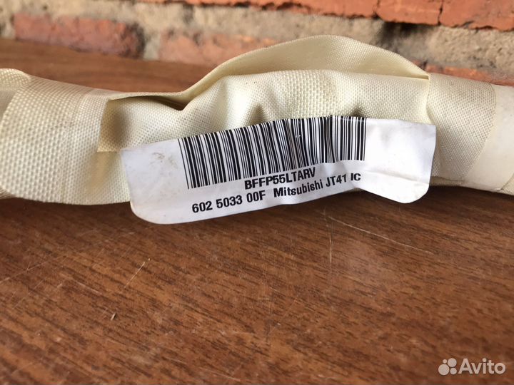 Шторка безопасности правая Mitsubishi Lancer 9