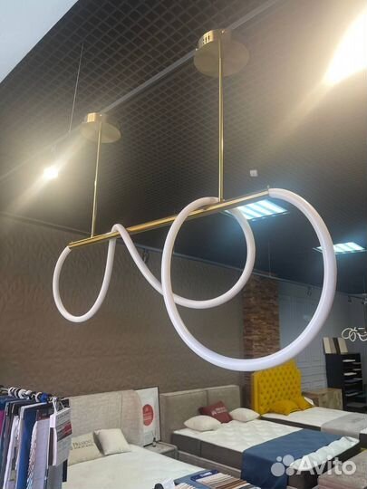 Люстра потолочная светодиодная дизайнерская