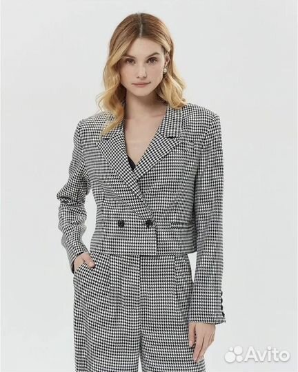 Брючный костюм женский в гусиную лапку XS