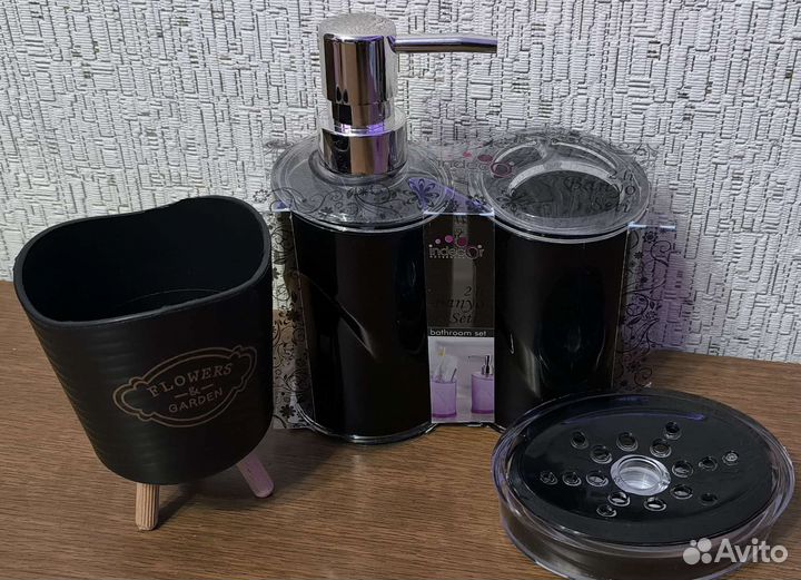Набор для ванной комнаты
