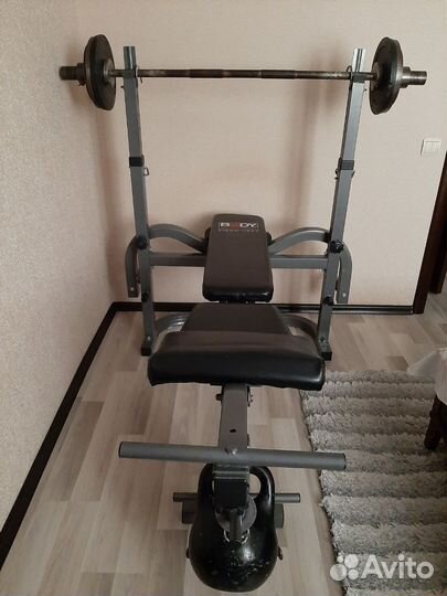 Скамья для жима и штанга