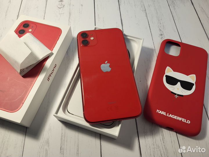 iPhone 11, 64 ГБ