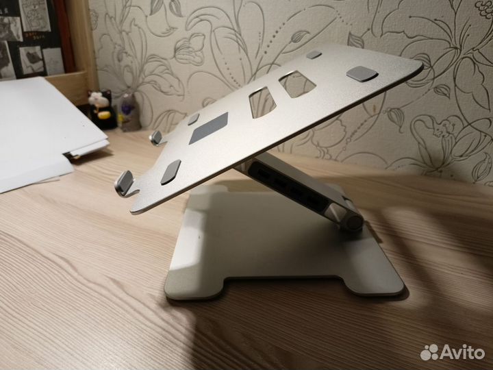 Подставка для ноутбука Orico F00