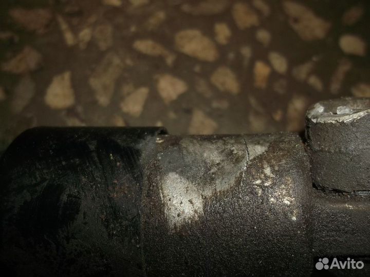 Ролик-натяжитель