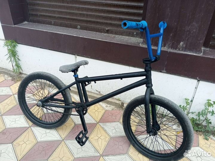 Трюковой велосипед bmx