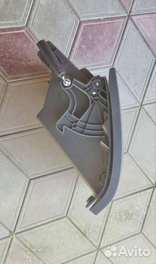 Бардачок на Opel Astra H