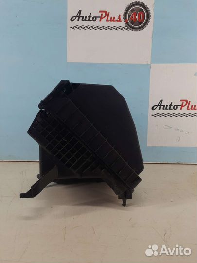 Корпус воздушного фильтра Kia Sportage 4 фильтр