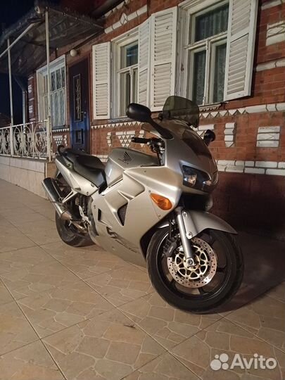 Honda VFR800
