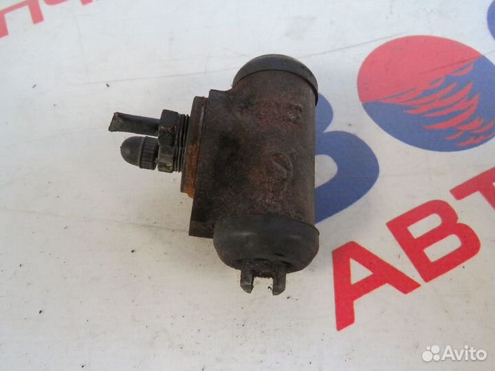 Цилиндр тормозной Зад mitsubishi chariot grandis N