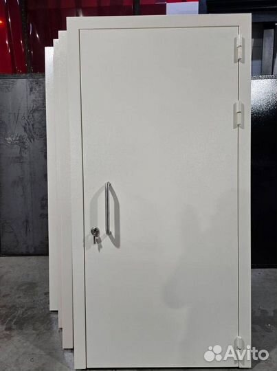 Металлическая дверь. Доставка/Монтаж/Установка