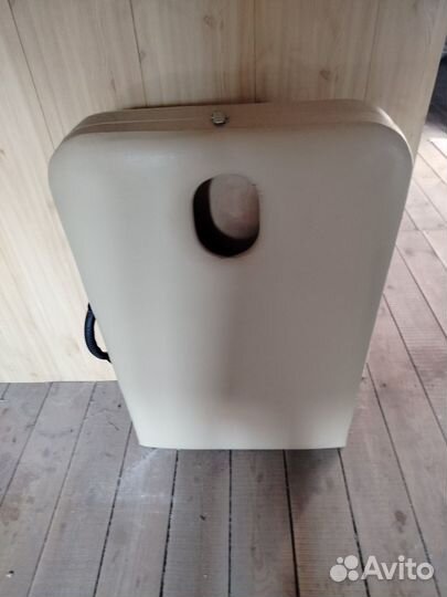 Массажный стол