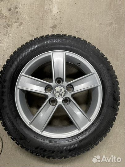 Nokian Tyres Hakkapeliitta 9 205/60 R16