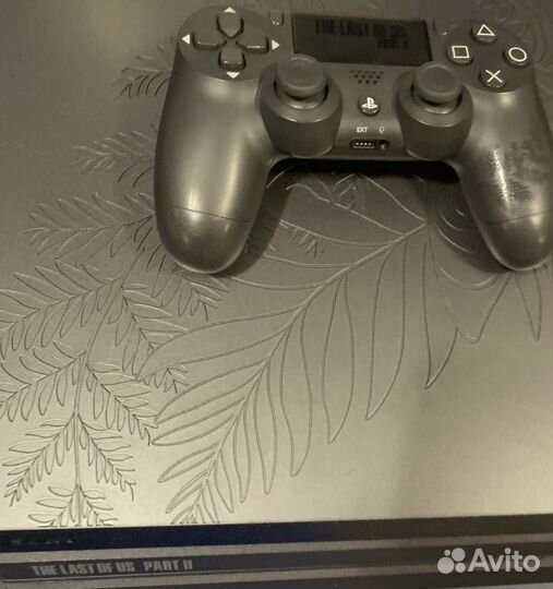 Sony PS4 pro лимитированная (the last of us2)