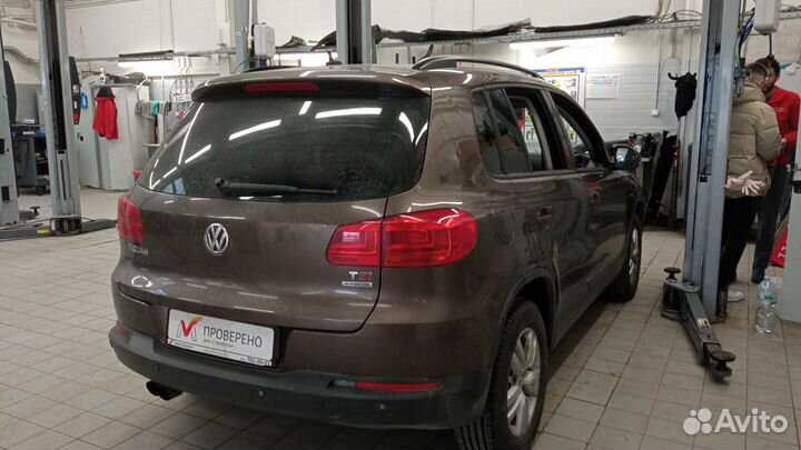 Volkswagen Tiguan 1.4 AMT, 2014, 193 188 км