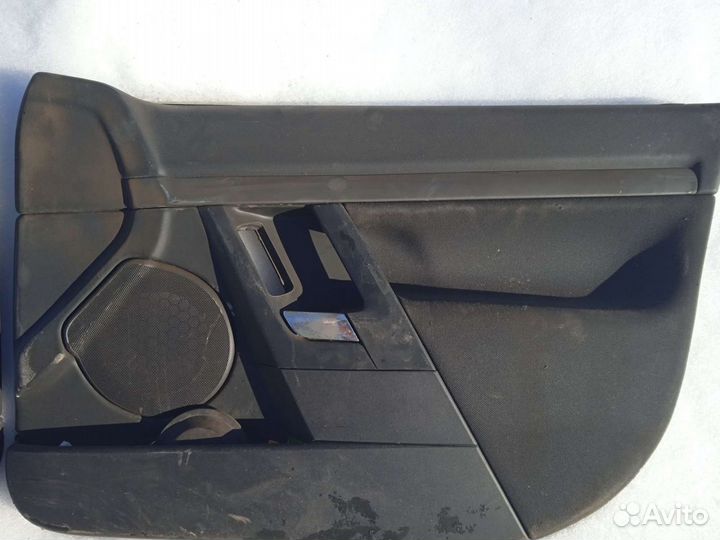 Обшивки дверей передних Opel Vectra C