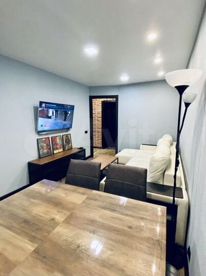 2-к. квартира, 57 м², 5/5 эт.