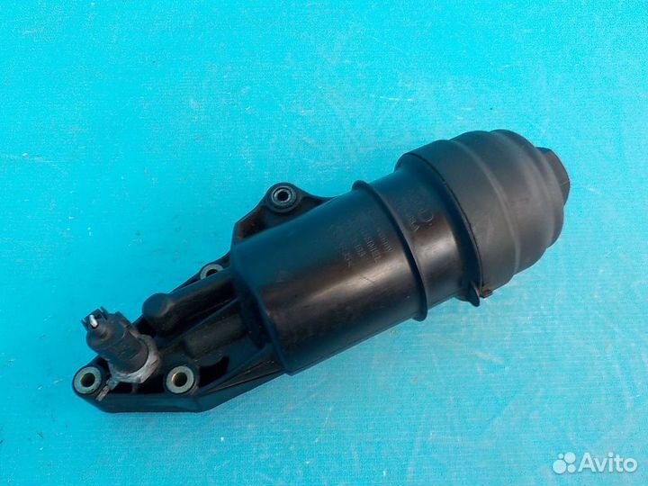 Корпус масляного фильтра volkswagen Passat B6 2005