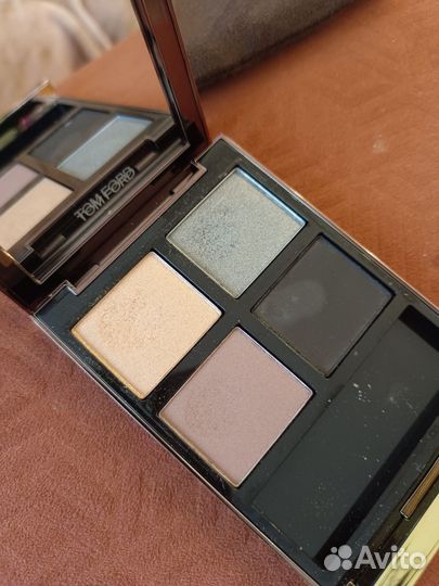 Тени Tom ford 22