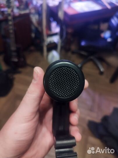 Инструментальный микрофон akg d440