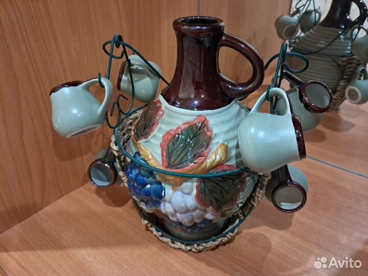 Красивый штоф со стаканчиками