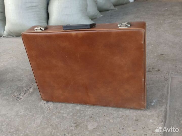 Кожаный чемодан СССР