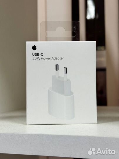 Оригинальный блок и шнур iPhone