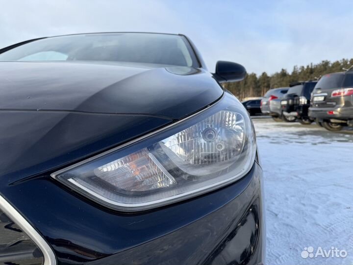 Hyundai Solaris 1.6 AT, 2019, 216 000 км