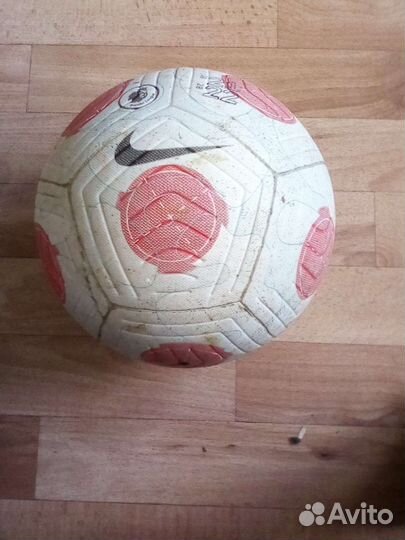 Футбольный мяч профессиональный nike