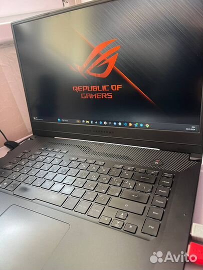 Ноутбук asus ROG Zephyrus G
