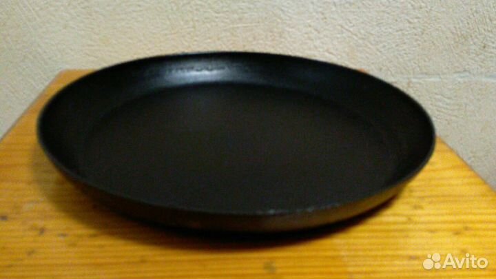 Сковороды чугунные