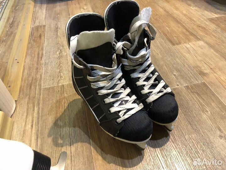 Коньки хоккейные 37-38 размер