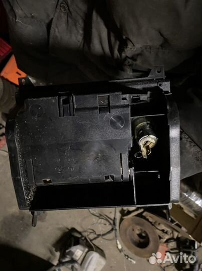 Пепельница Mercedes W210