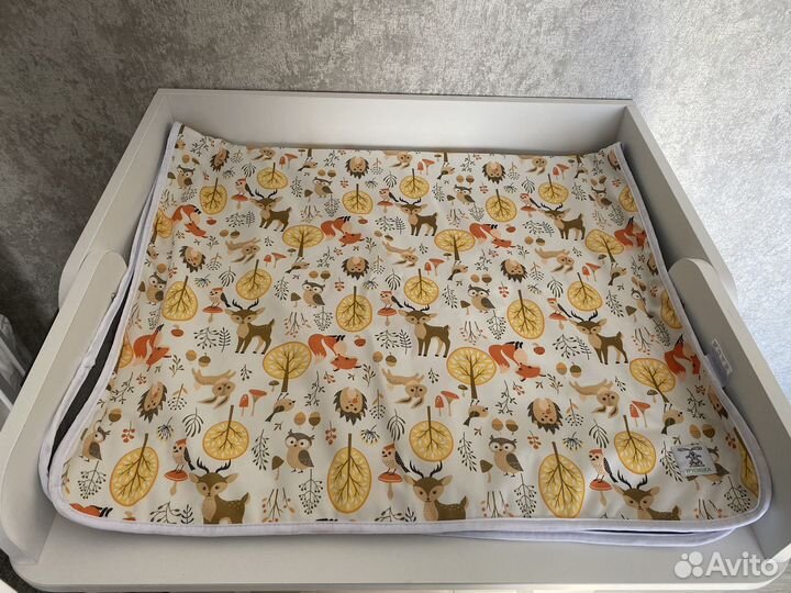 Пеленальный столик на комод