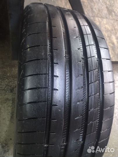 Goodyear Eagle F1 Asymmetric 3 SUV 235/50 R18 97V