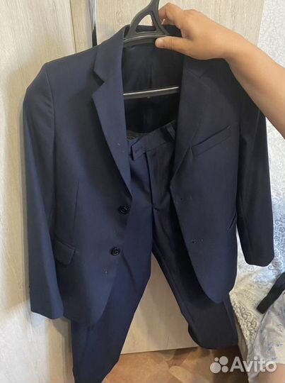 Школьный костюм