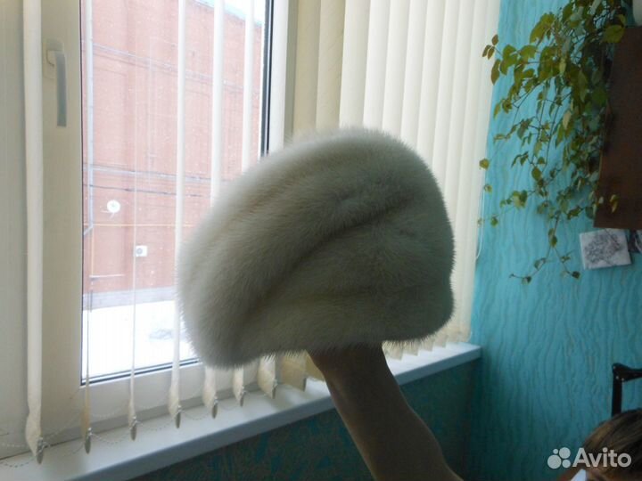 Норковые шапки