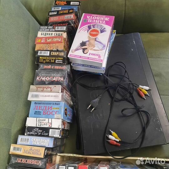 Видеомагнитофон panasonic