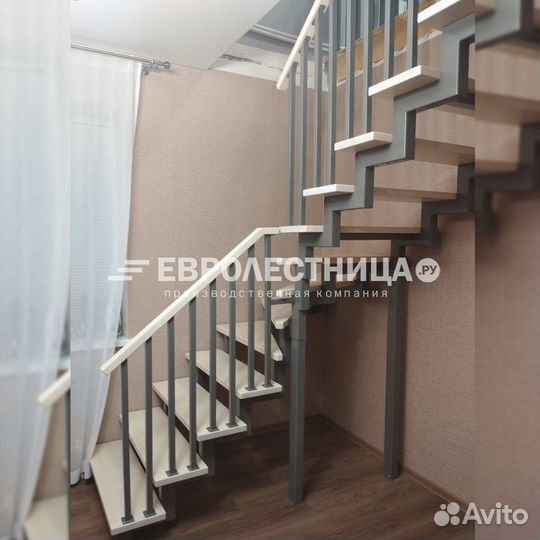 Лестница металлическая