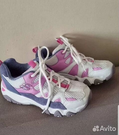Кроссовки Skechers для девочки
