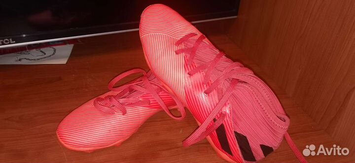 Футбольные бутсы adidas 35-36