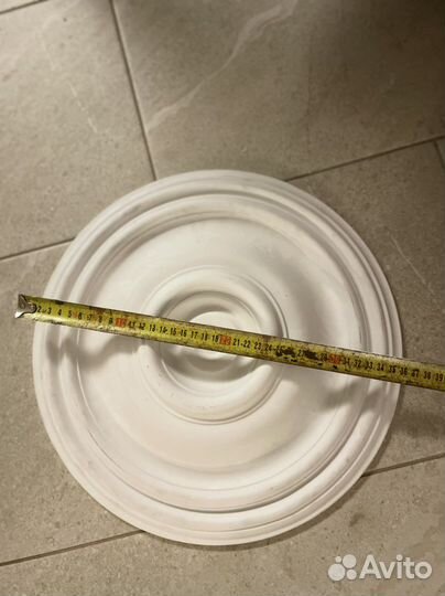 Розетка лепнина