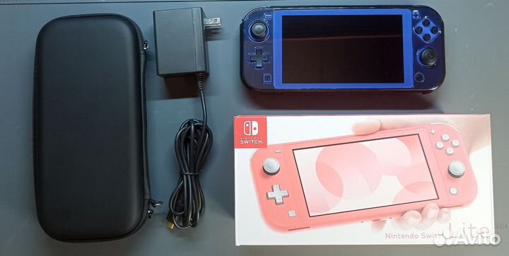 Nintendo Switch Lite (чипованная) / Игры
