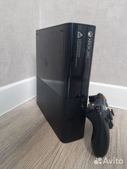 Xbox 360e 500gb freeboot