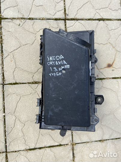 Корпус воздушного фильтра skoda octavia tour