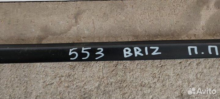 Молдинг стекла передний правый Lifan Breez