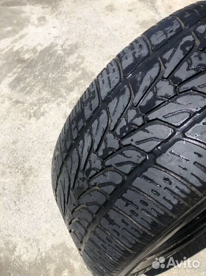 Bridgestone Blizzak LT 285/50 R20 19E